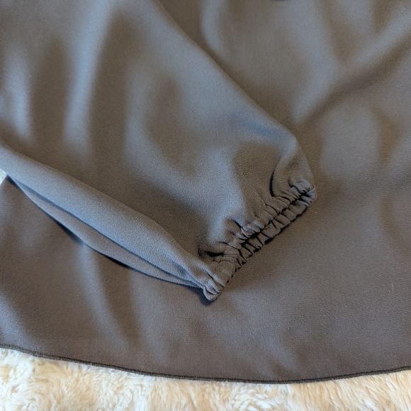 Wilfred Charcoal Off-Shoulder Blouse - Picture 4 of 5